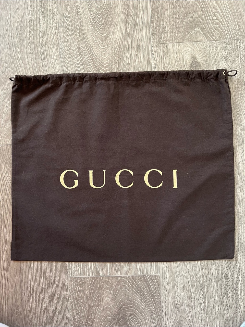 Gucci dust bag (C508)